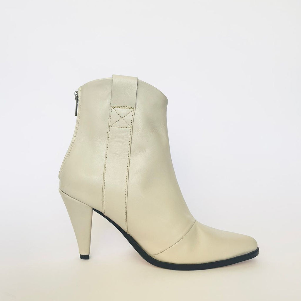 BOTA DIANA MARFIL