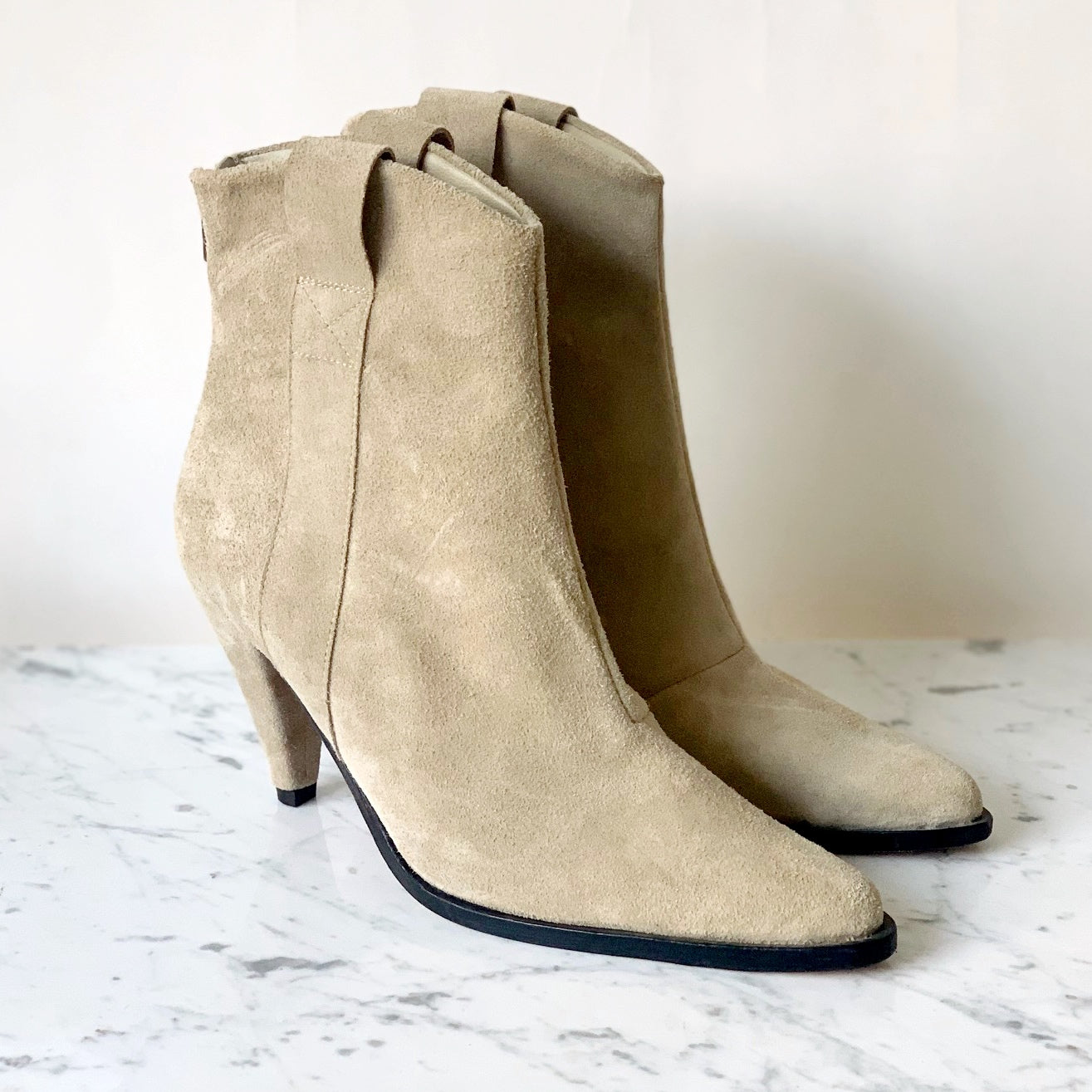 BOTA DIANA CLÁSICA BEIGE