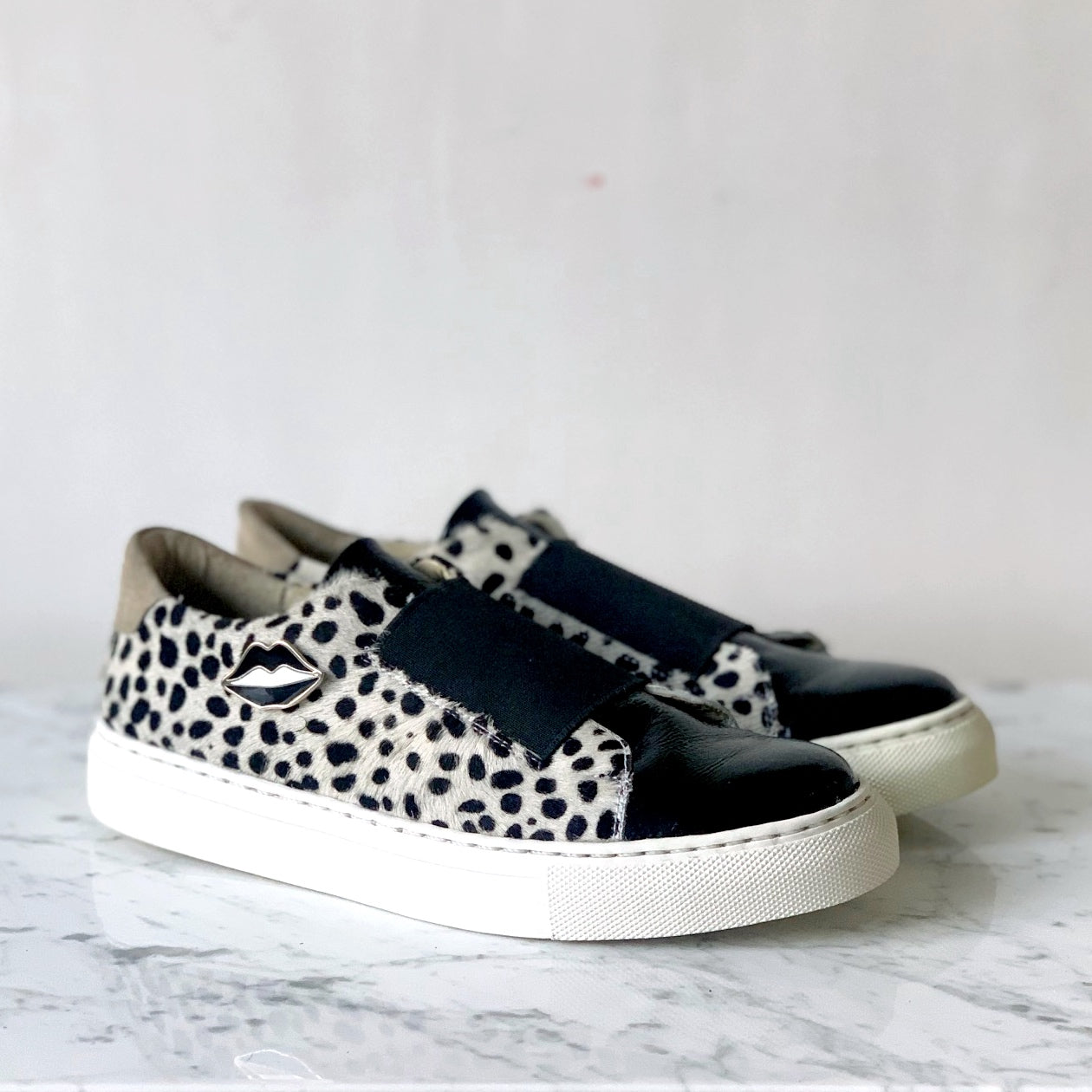 ZAPATILLA FRIDA DOTS