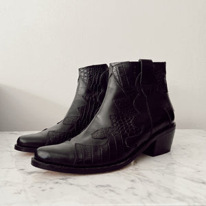 BOTIN JADE NEGRO